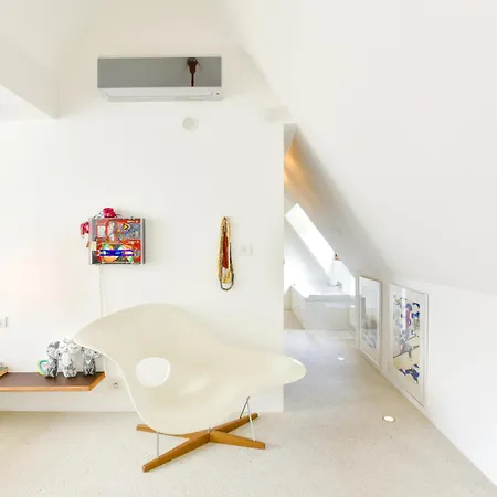 73 - Exceptional Arty Design Near Royal Zoute Golf Club Villa